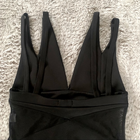 {NWT} NASTY GAL Midnight City Plunging Bodysuit - Picture 8 of 11